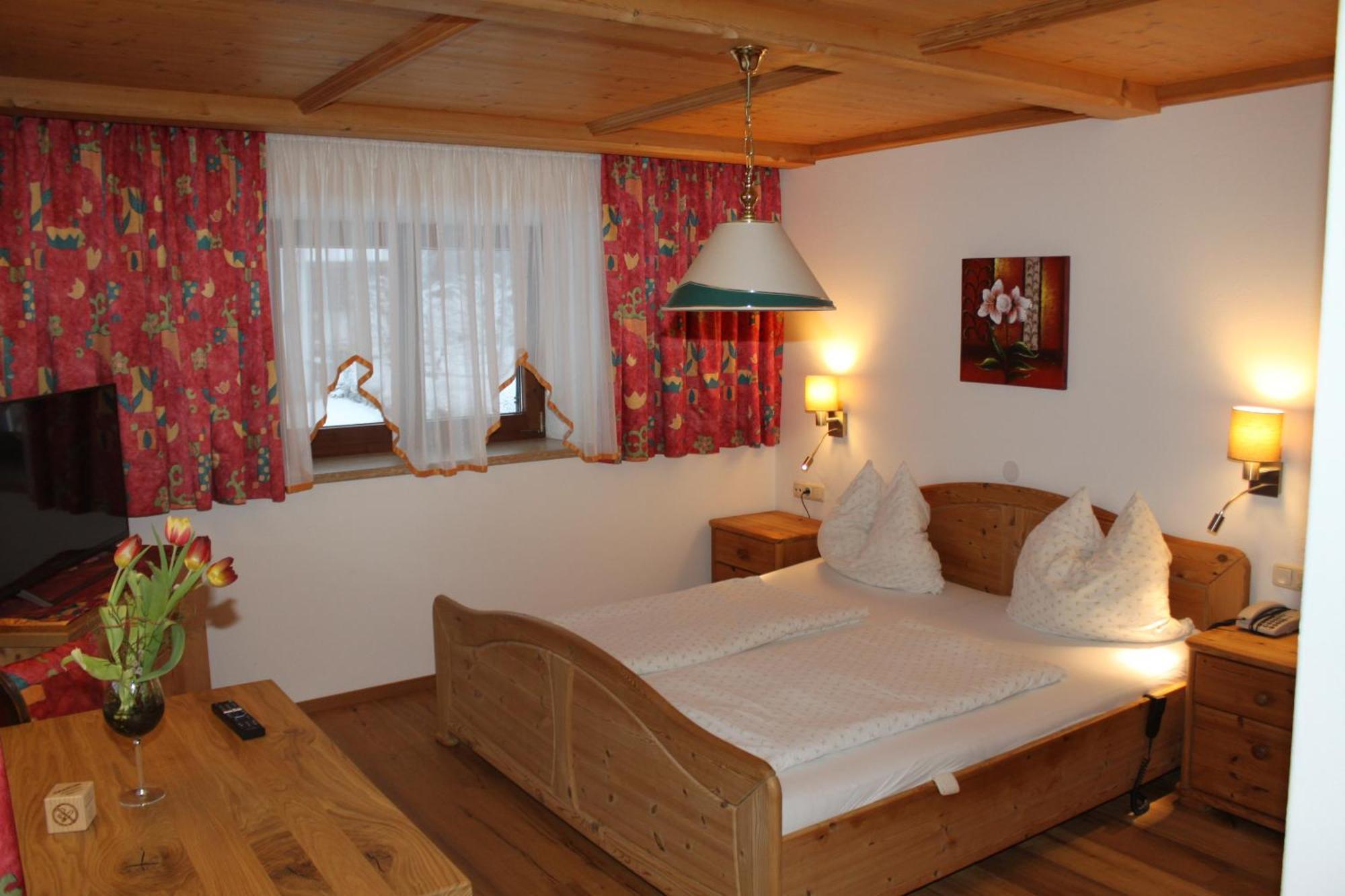 Otto Steiner Appartements Pension Ellmau & Wilder Kaiser エクステリア 写真